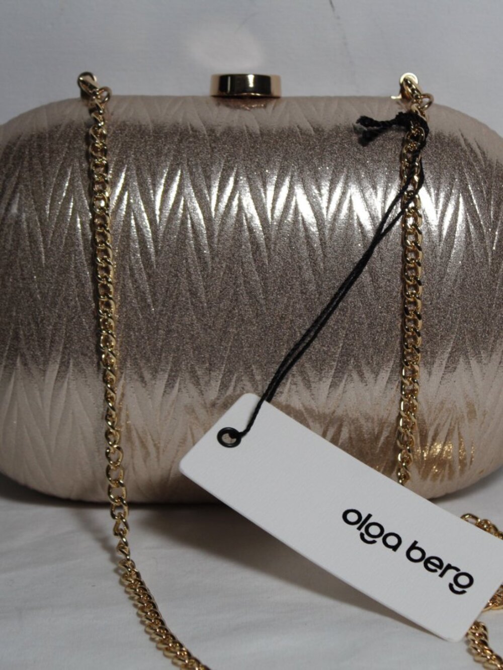 NWT Olga Berg Izza Oval Frame Clutch Shoulder Bag - Picture 4 of 10